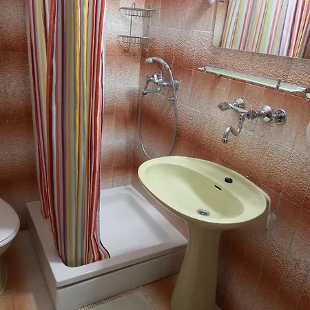 아파트 By The Sea Loviste, Peljesac - 10197