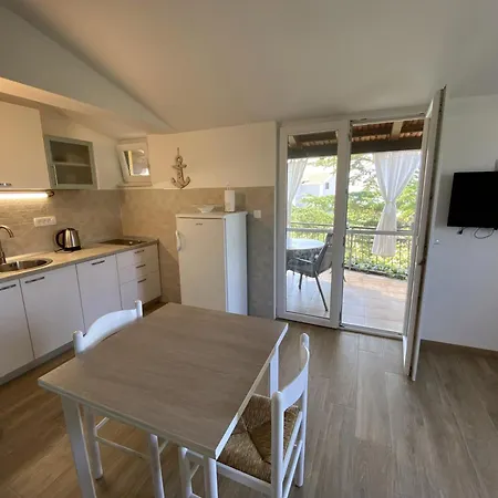 アパート By The Sea Loviste, Peljesac - 10197 *